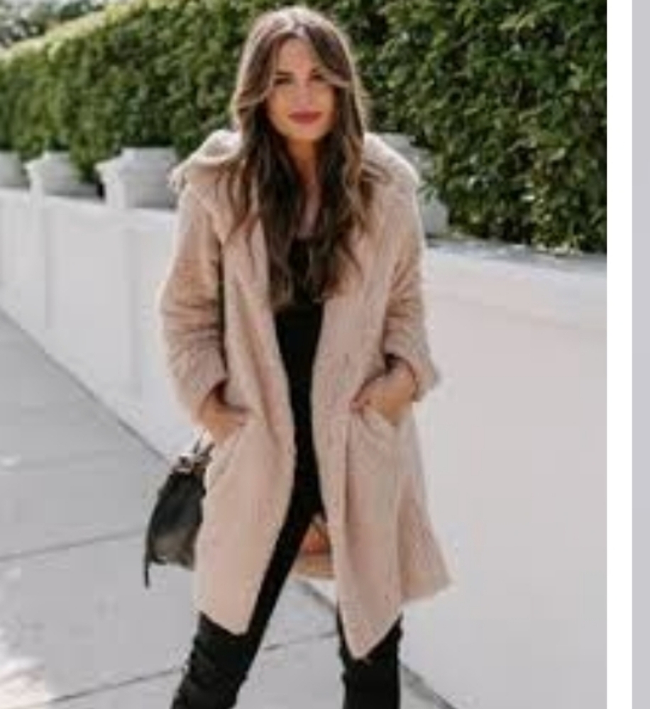 Cottoncandy LA Abraham Pocketed Hooded Sherpa Coat